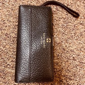 Black Kate Spade wallet